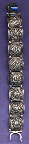 Auspicious Bracelet with stone